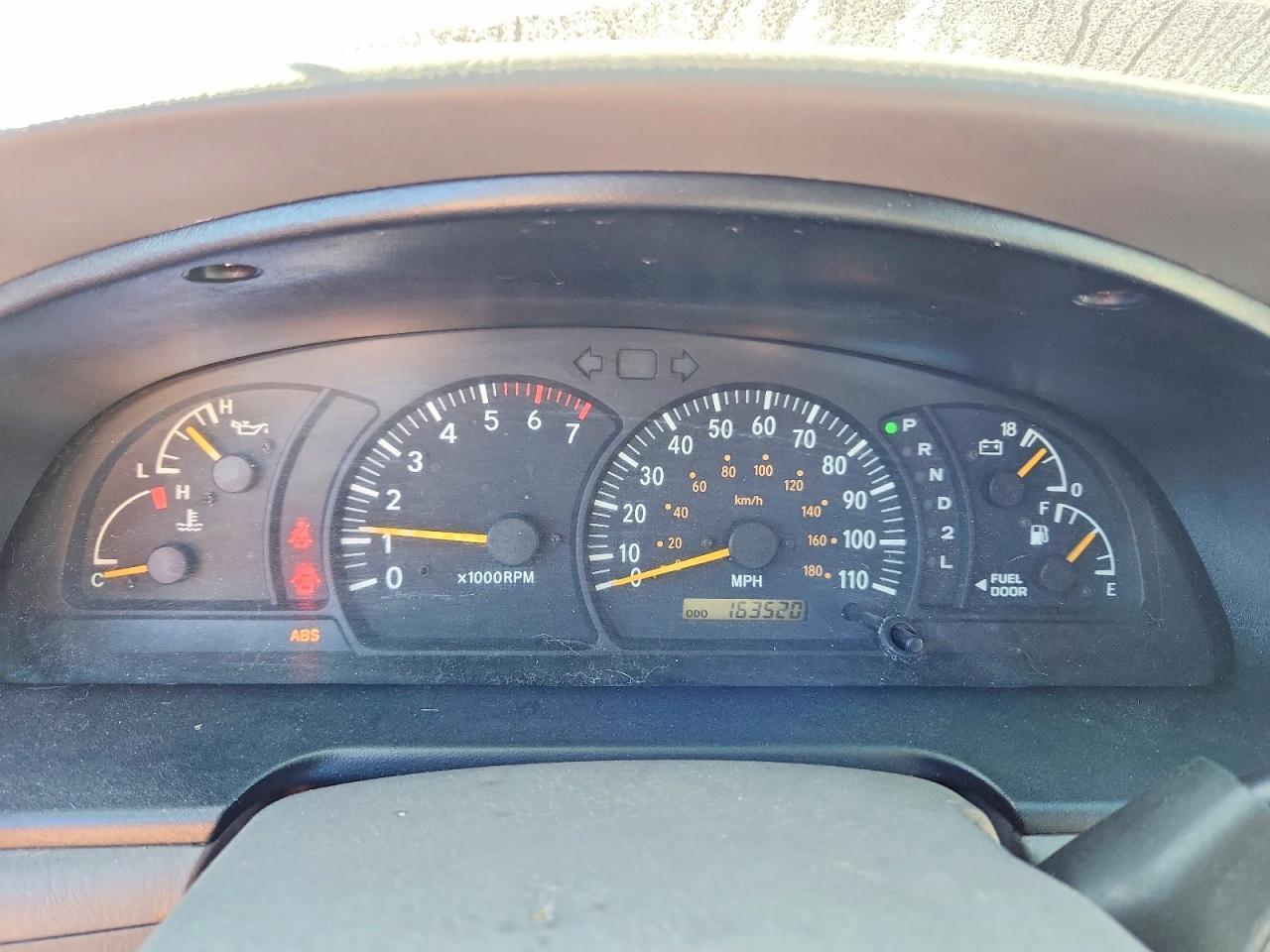 2002 TOYOTA TUNDRA