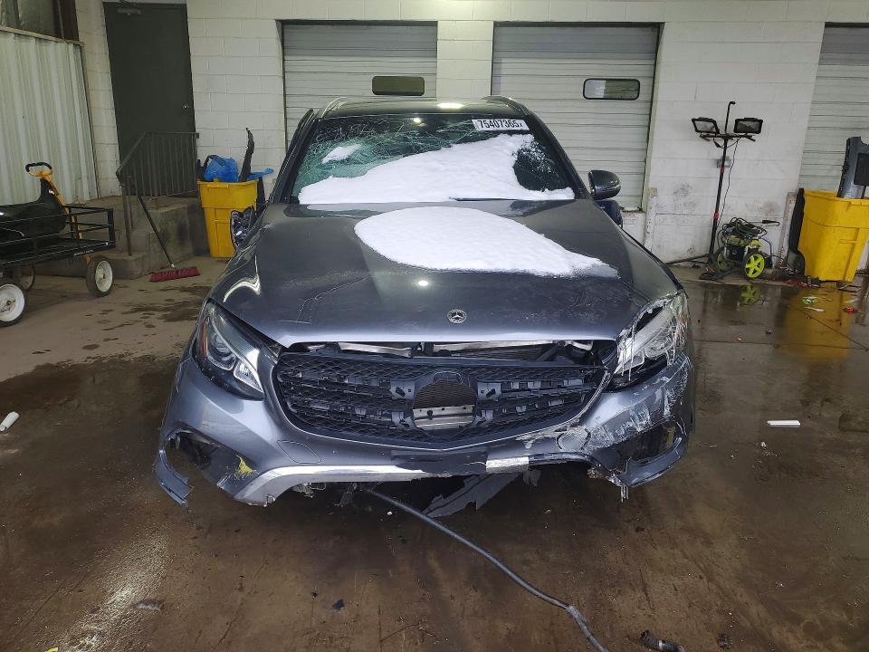 2019 MERCEDES-BENZ GLC-Class