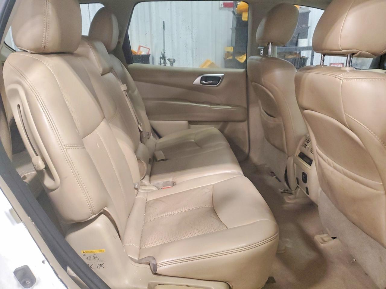 2015 NISSAN PATHFINDER