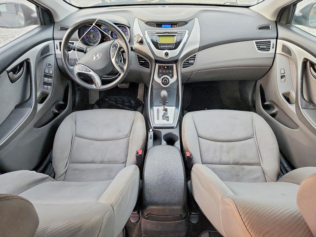 2012 HYUNDAI ELANTRA