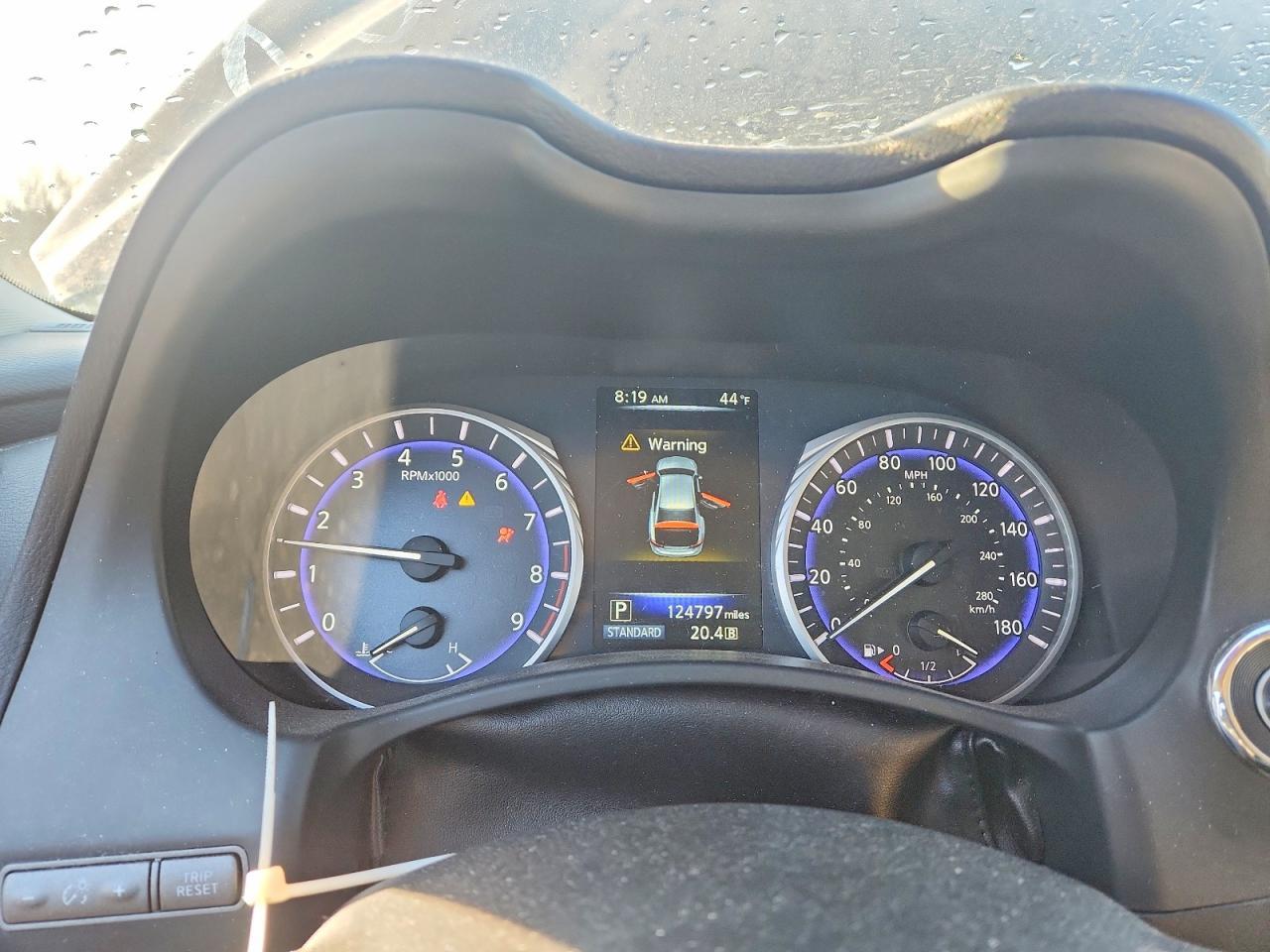 2015 INFINITI Q50