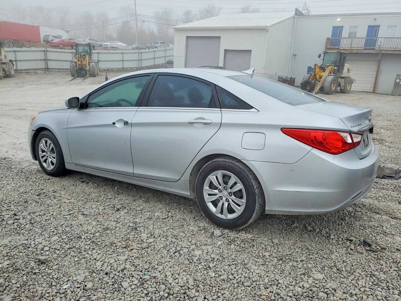 2011 HYUNDAI SONATA