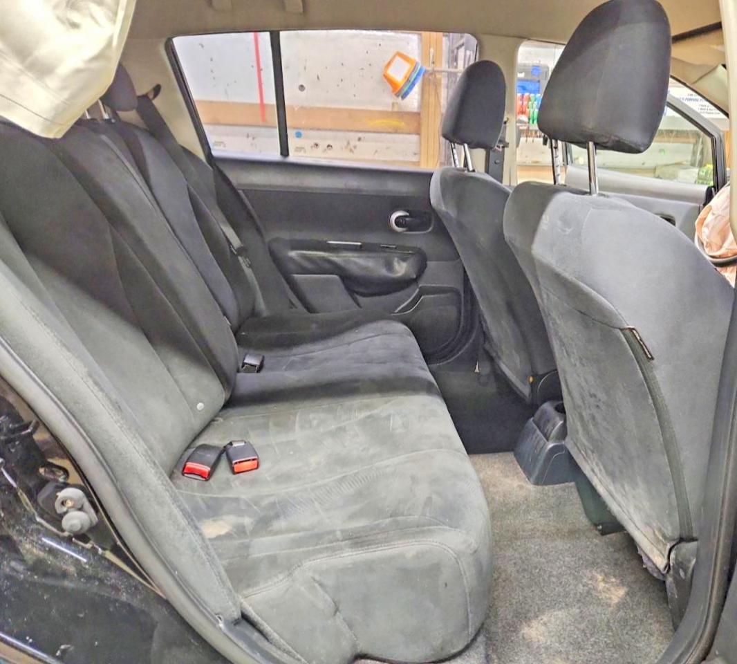 2009 NISSAN VERSA