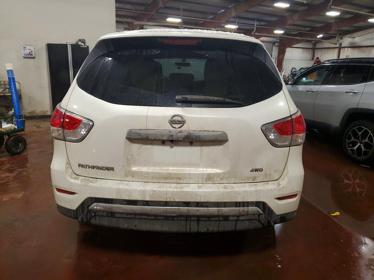 2014 NISSAN PATHFINDER