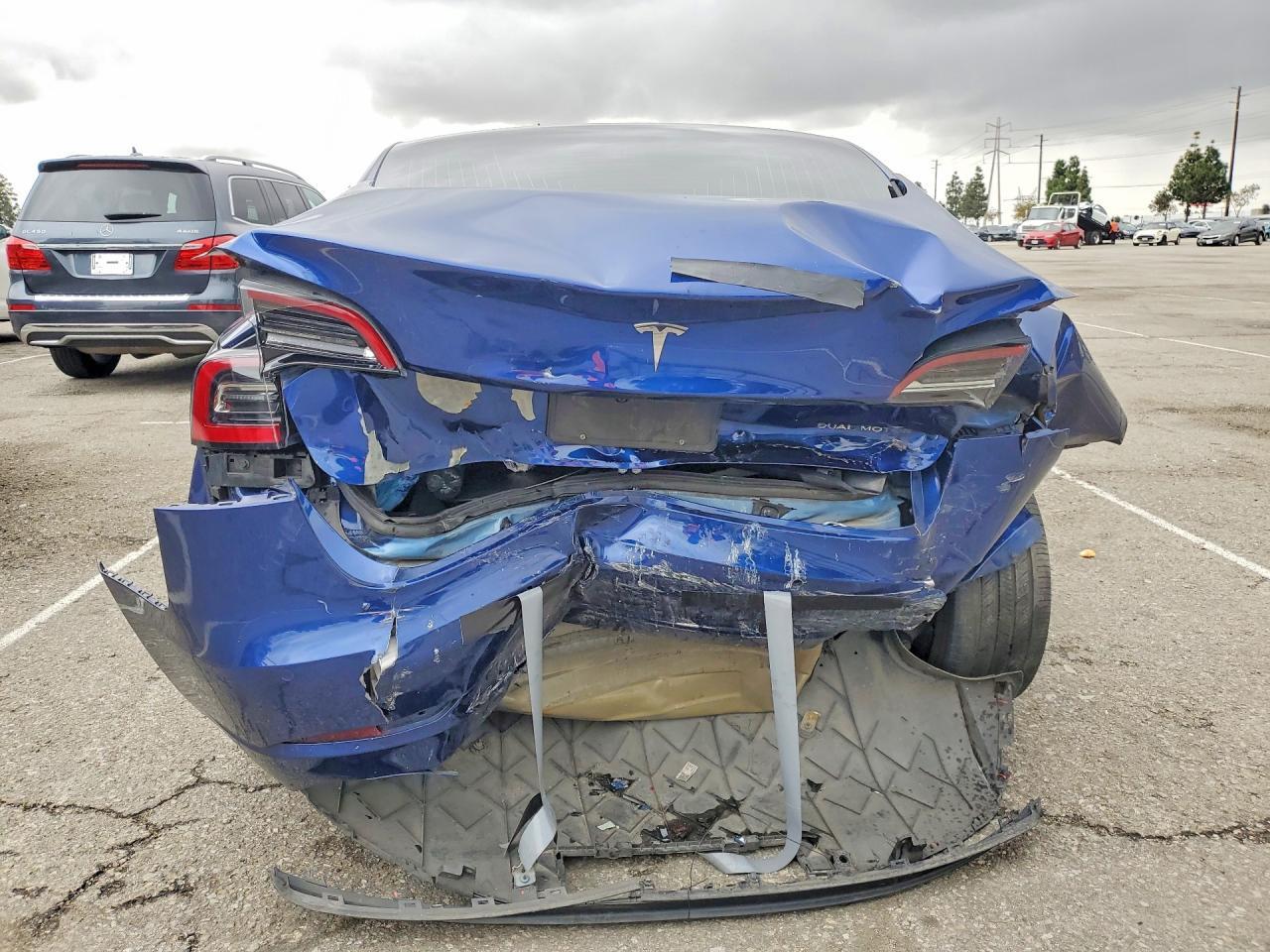2020 TESLA MODEL 3