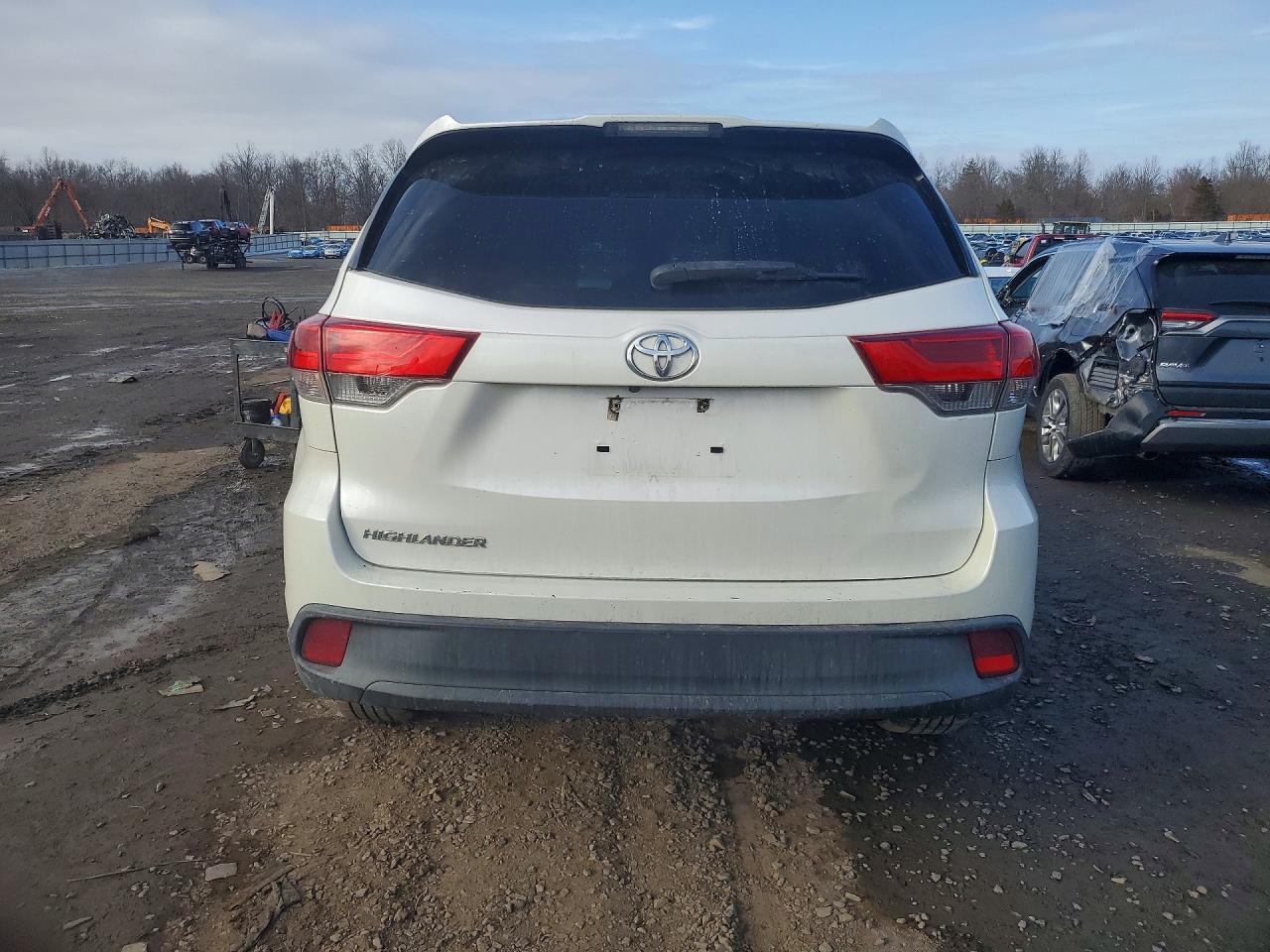 2019 TOYOTA HIGHLANDER