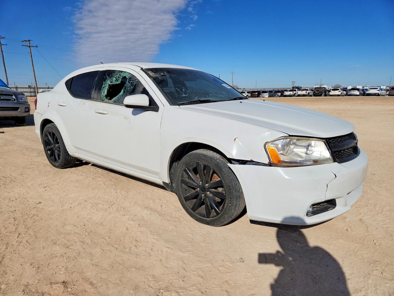 2013 DODGE Avenger