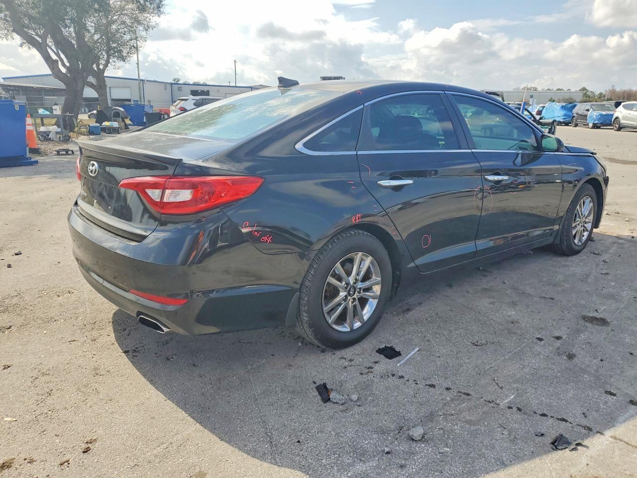 2016 HYUNDAI SONATA