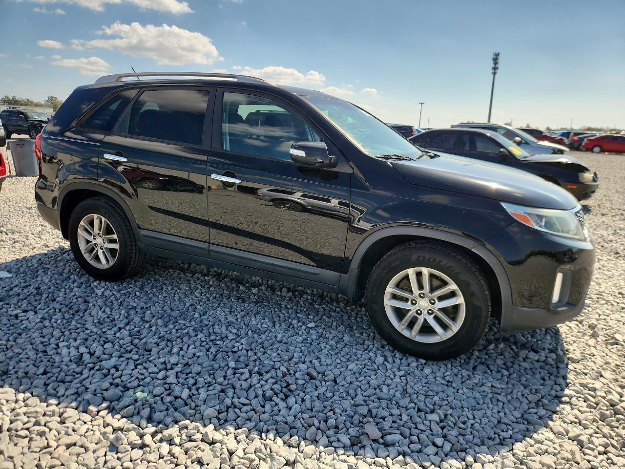 2015 KIA SORENTO