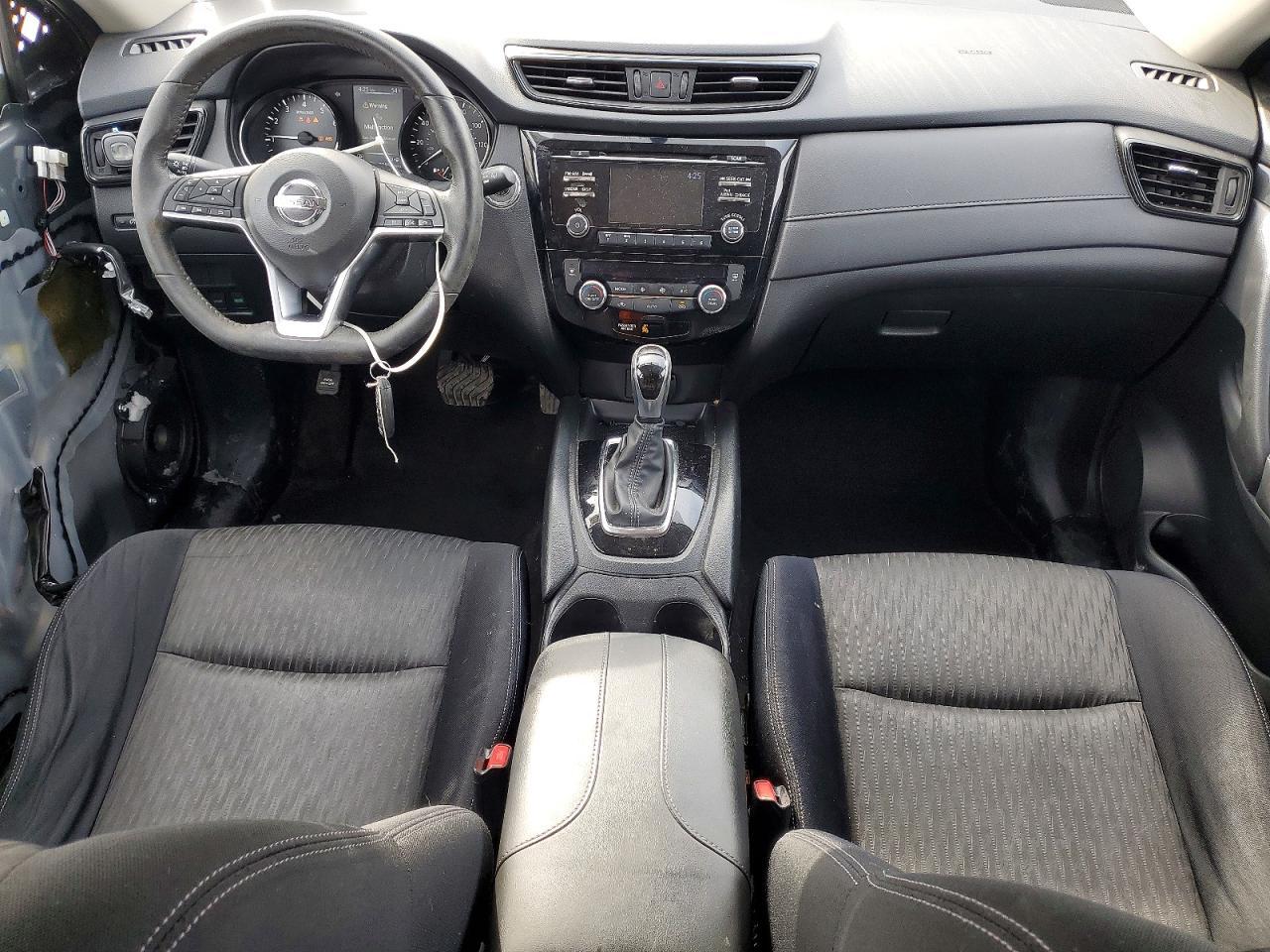 2017 NISSAN ROGUE