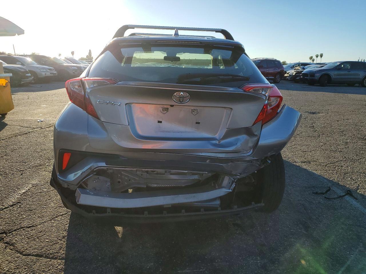 2020 TOYOTA C-HR