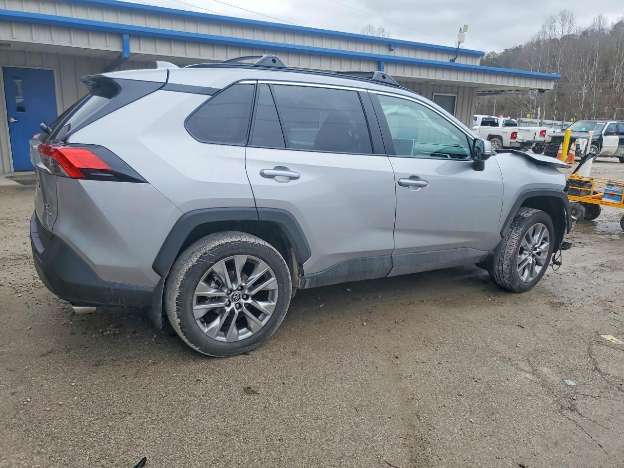 2025 TOYOTA RAV4