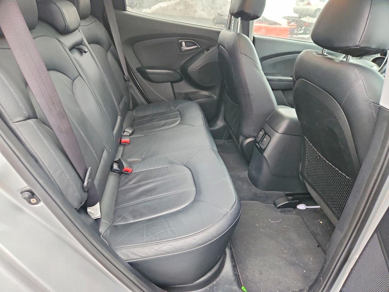 2015 HYUNDAI TUCSON