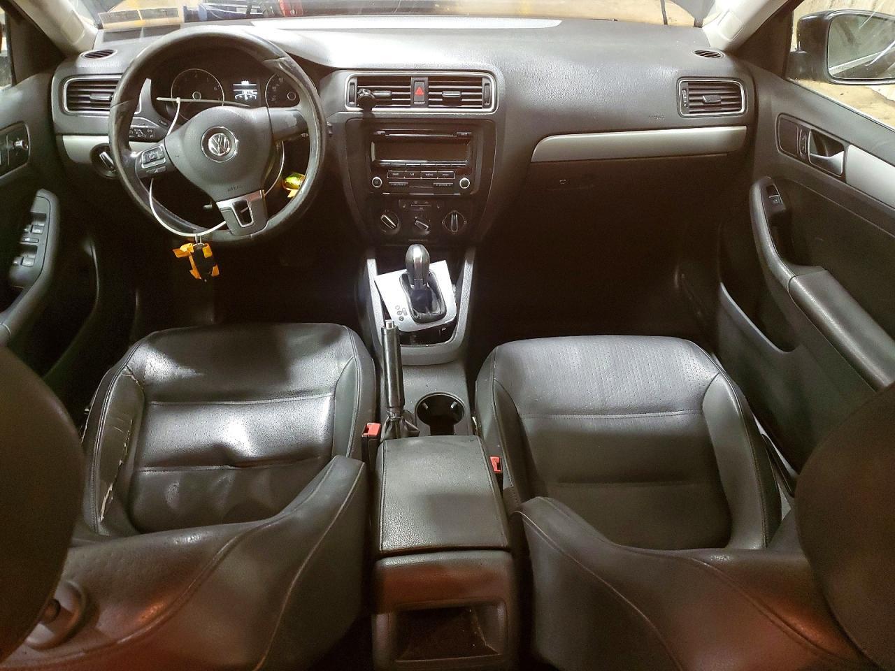2014 VOLKSWAGEN JETTA