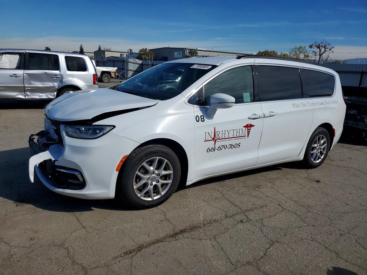 2022 CHRYSLER Pacifica