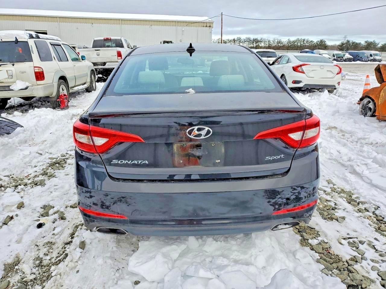 2016 HYUNDAI SONATA