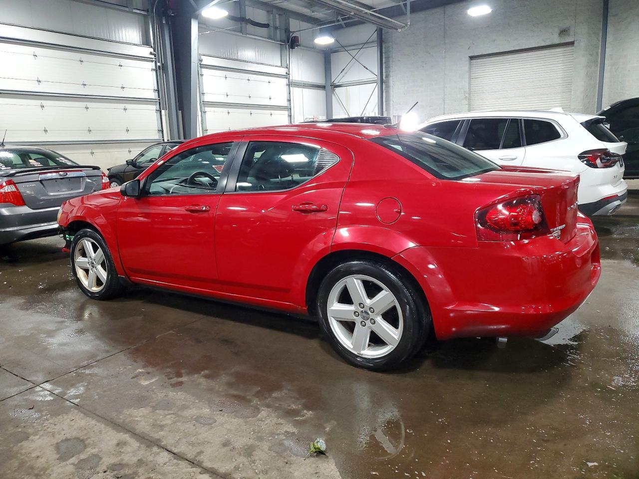 2013 DODGE Avenger