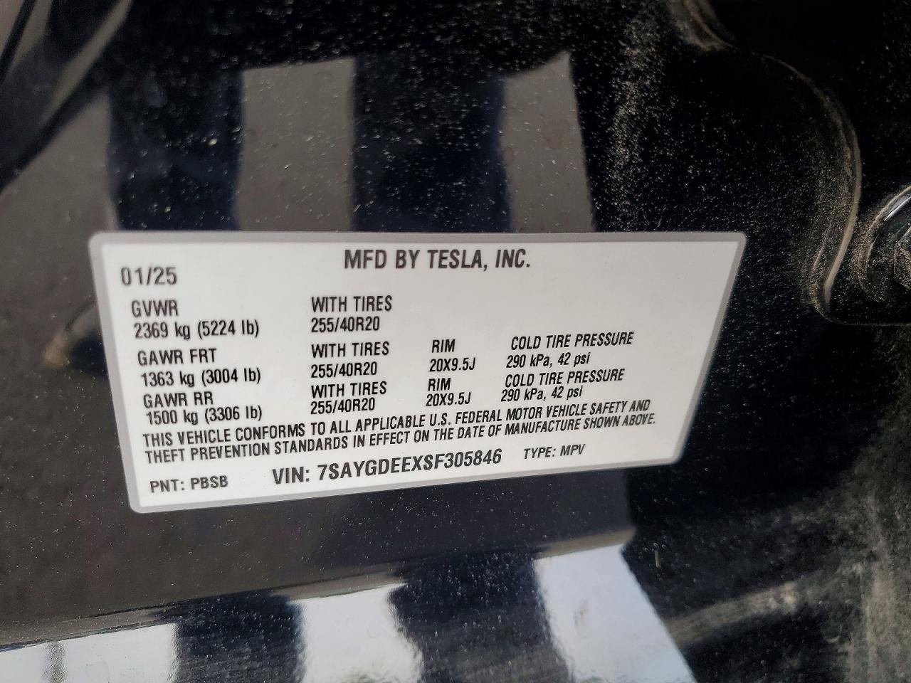 2025 TESLA MODEL Y