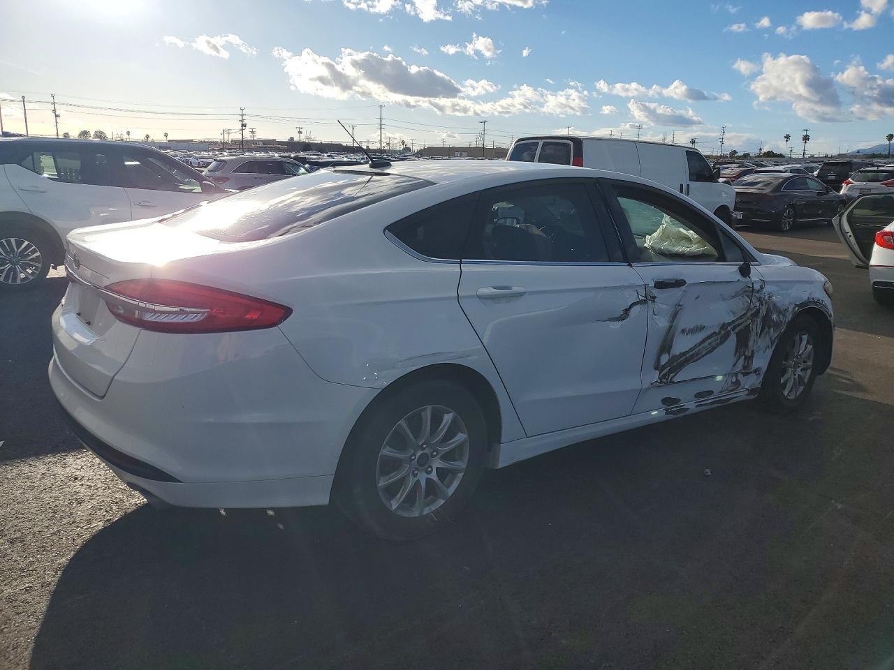 2017 FORD FUSION