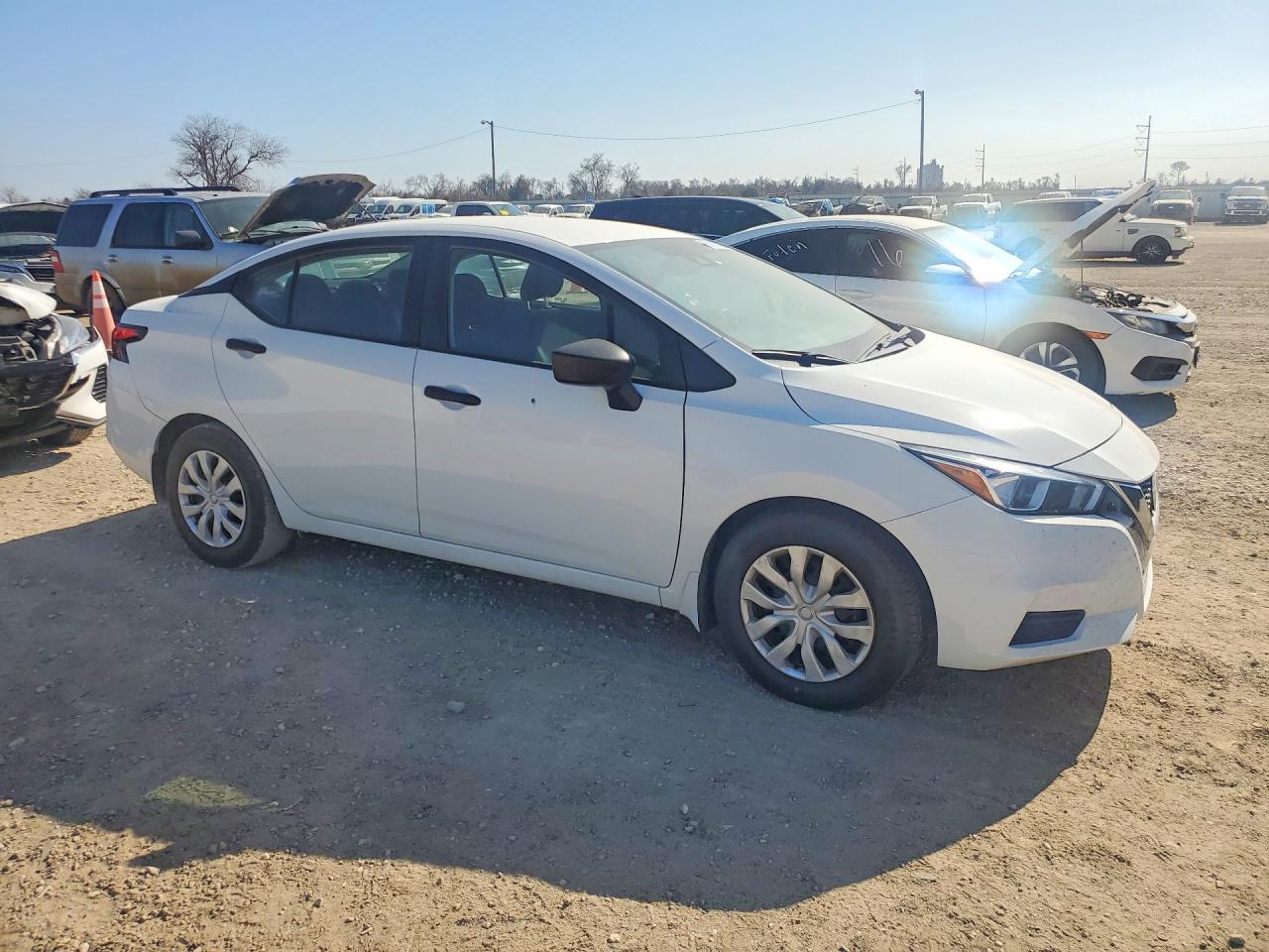 2022 NISSAN VERSA
