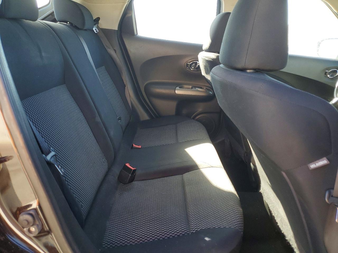 2016 NISSAN Juke