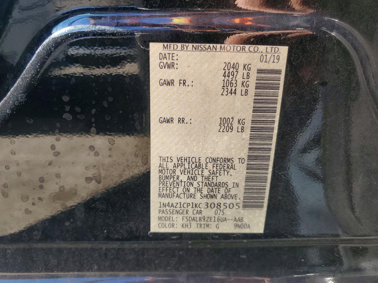 2019 NISSAN LEAF