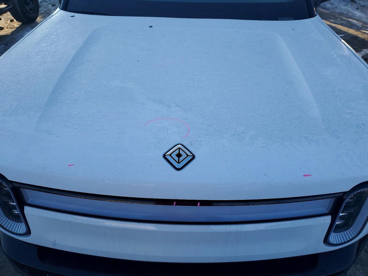 2023 RIVIAN R1s