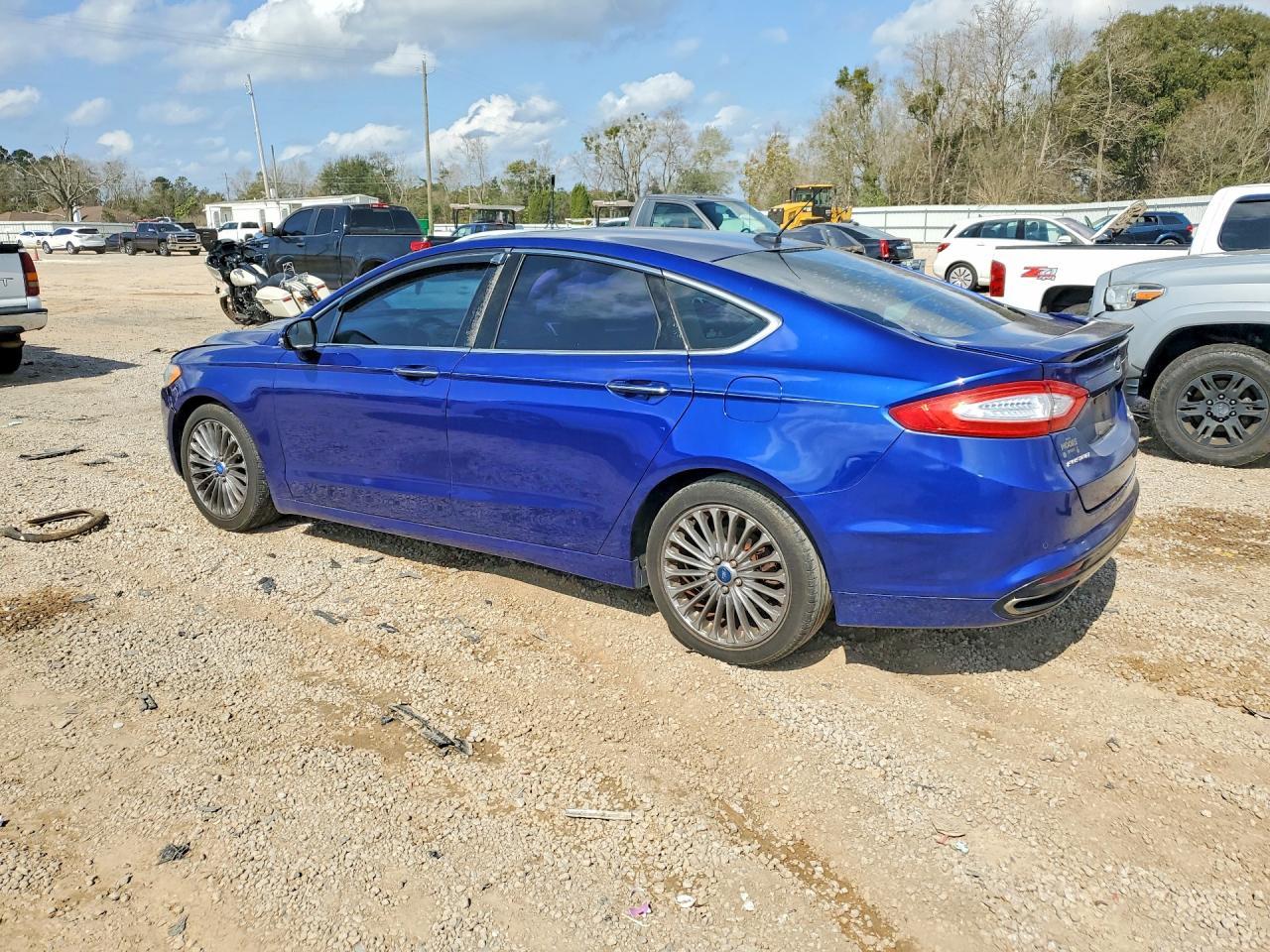 2013 FORD FUSION