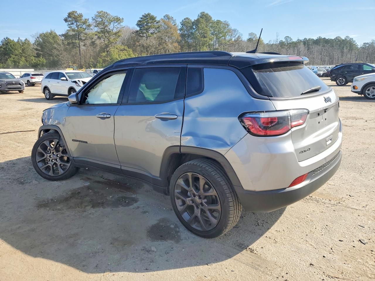 2020 JEEP Compass