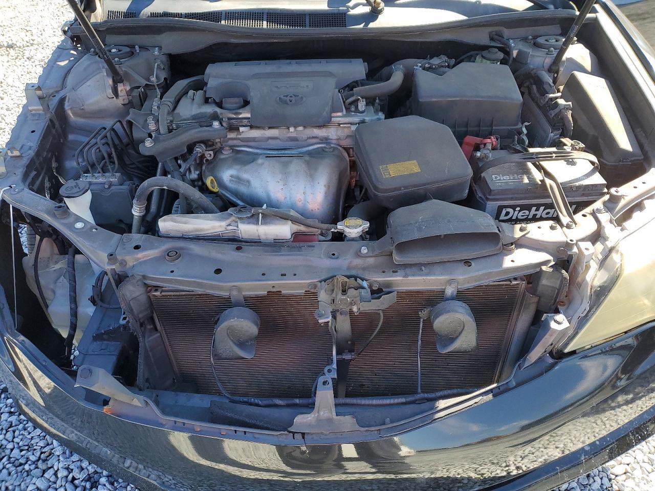 2014 TOYOTA CAMRY