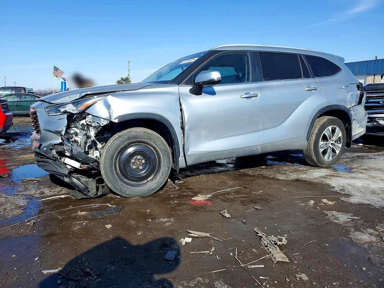 2024 TOYOTA HIGHLANDER