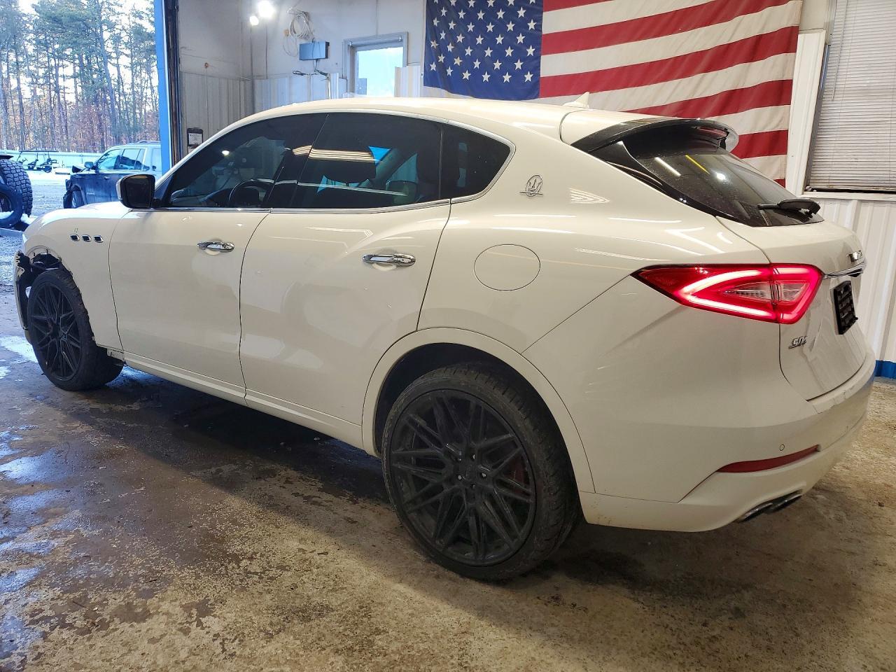 2020 MASERATI Levante