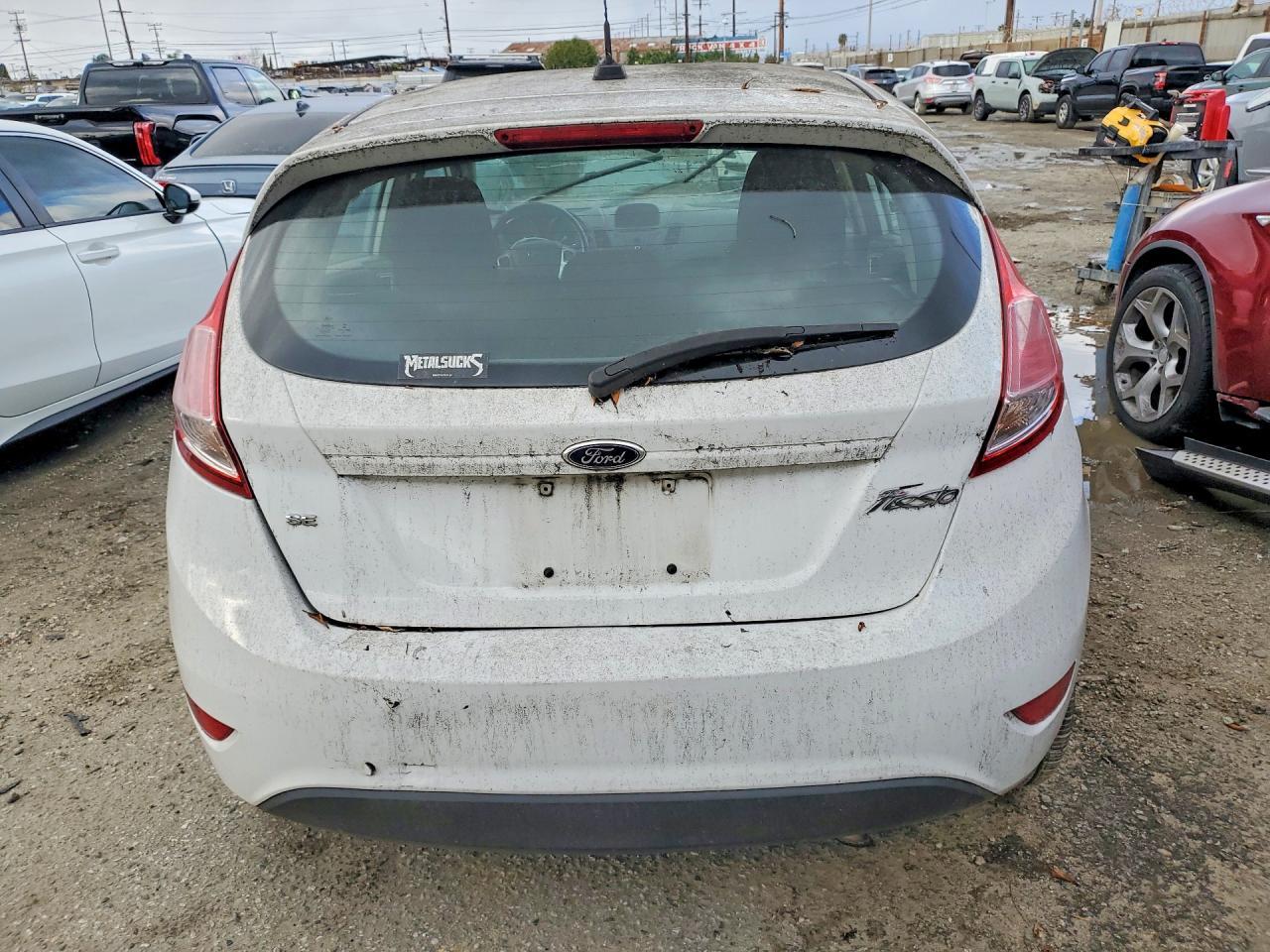 2014 FORD Fiesta
