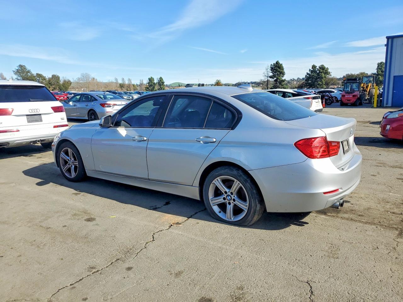 2013 BMW 3 SERIES