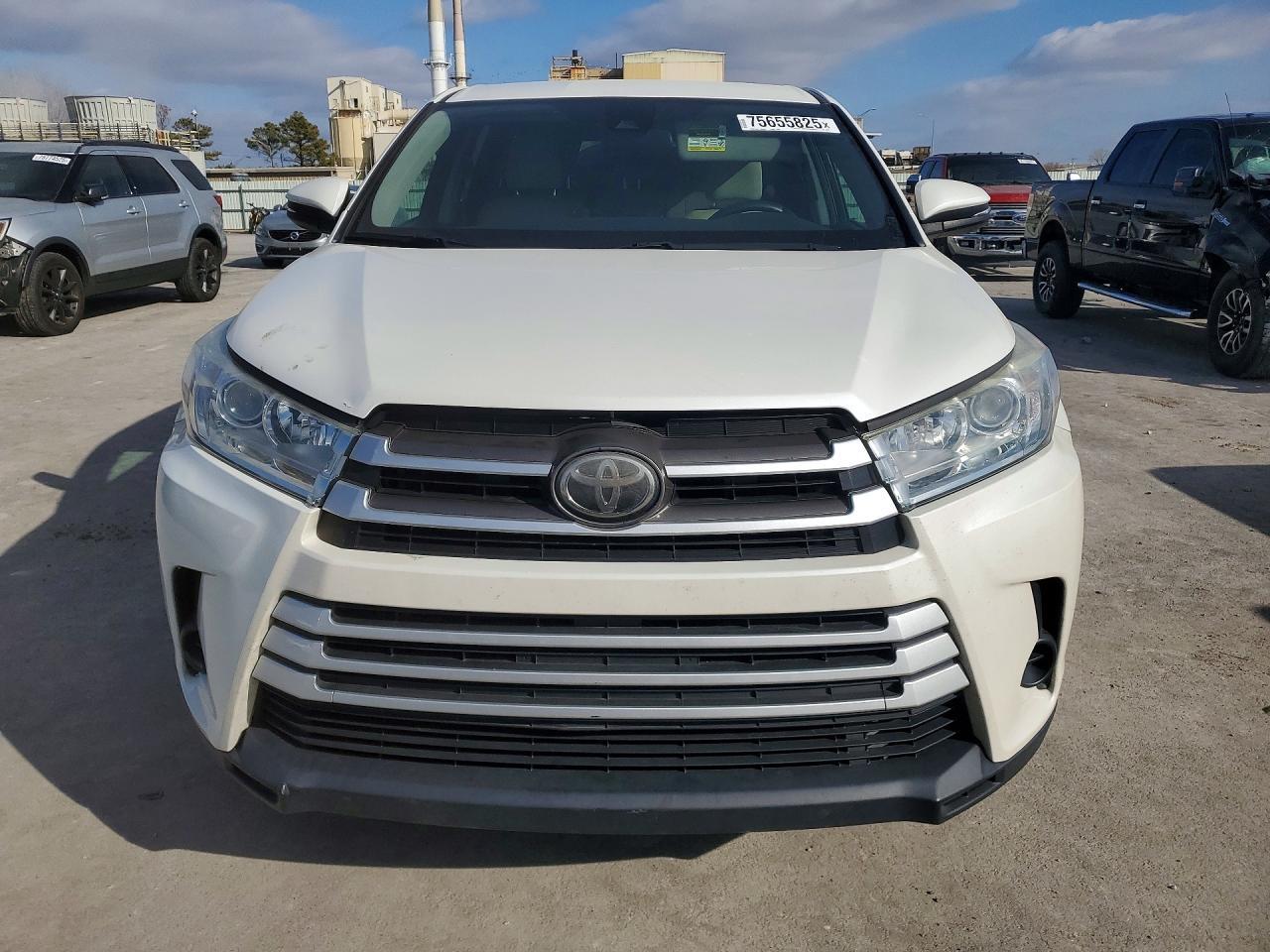 2018 TOYOTA HIGHLANDER
