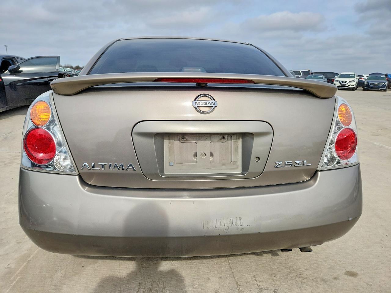 2004 NISSAN ALTIMA