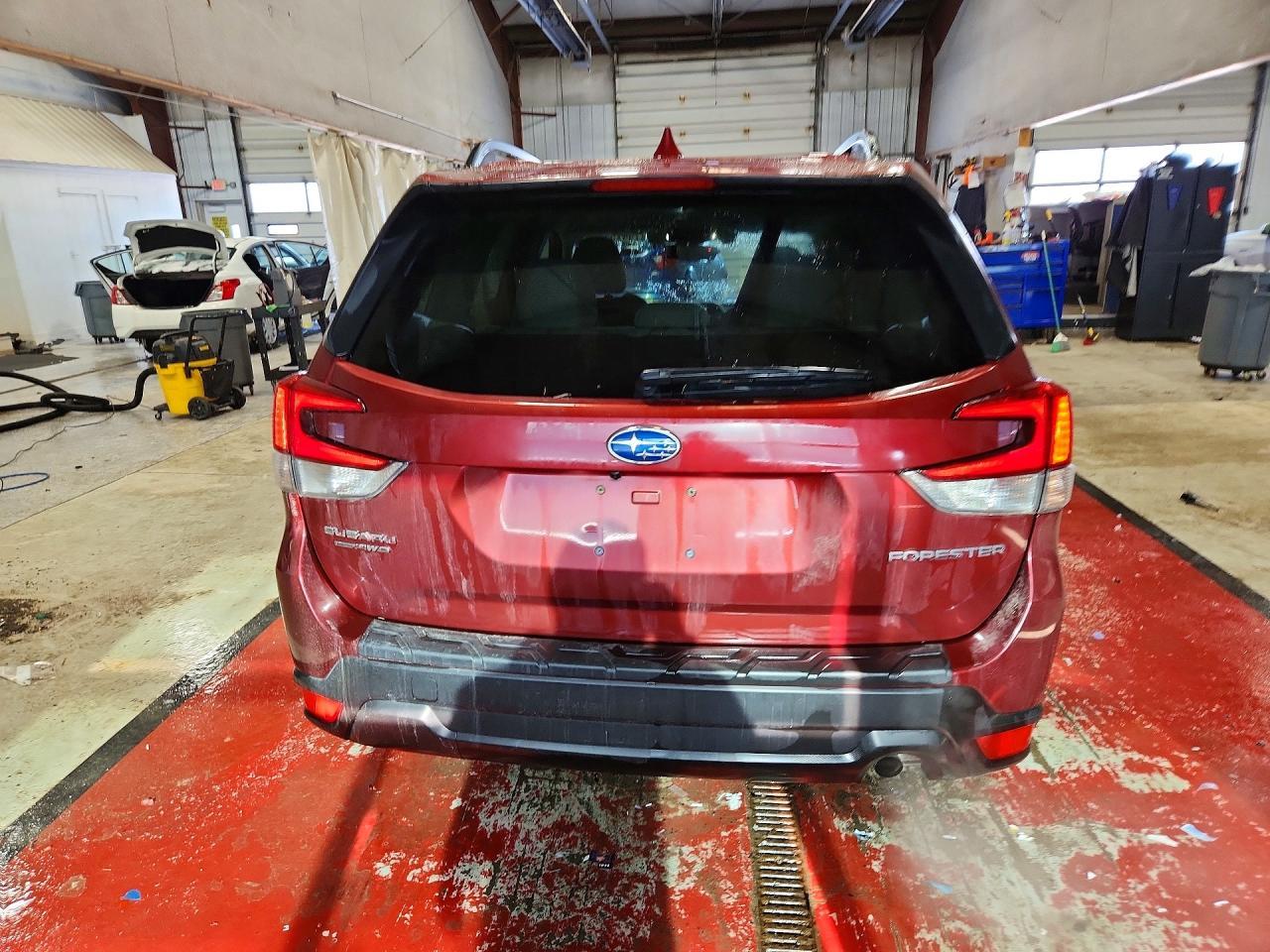 2021 SUBARU FORESTER