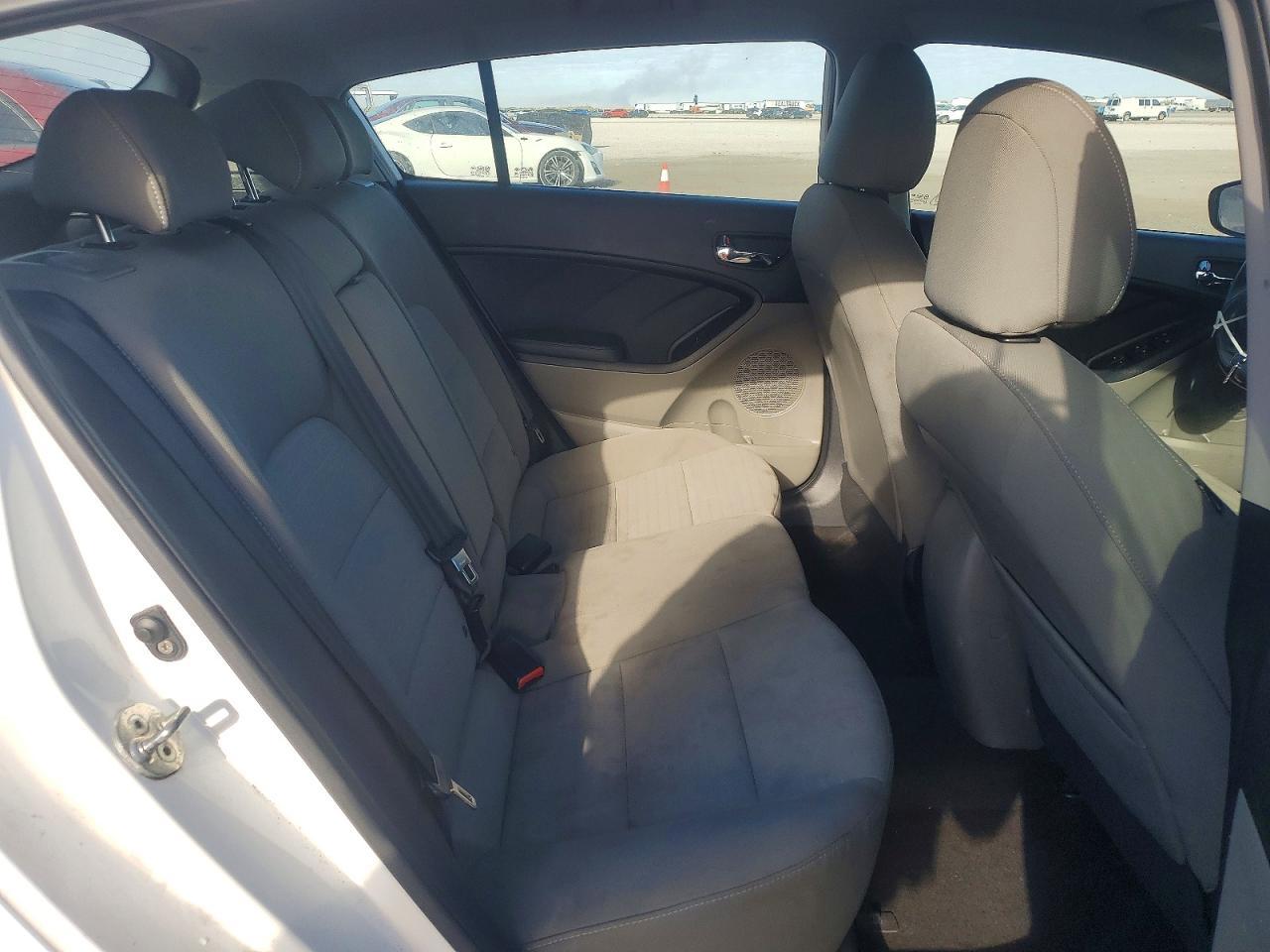 2015 KIA FORTE
