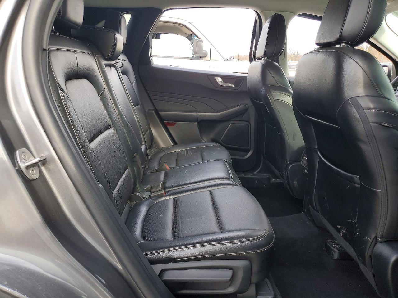 2022 FORD ESCAPE
