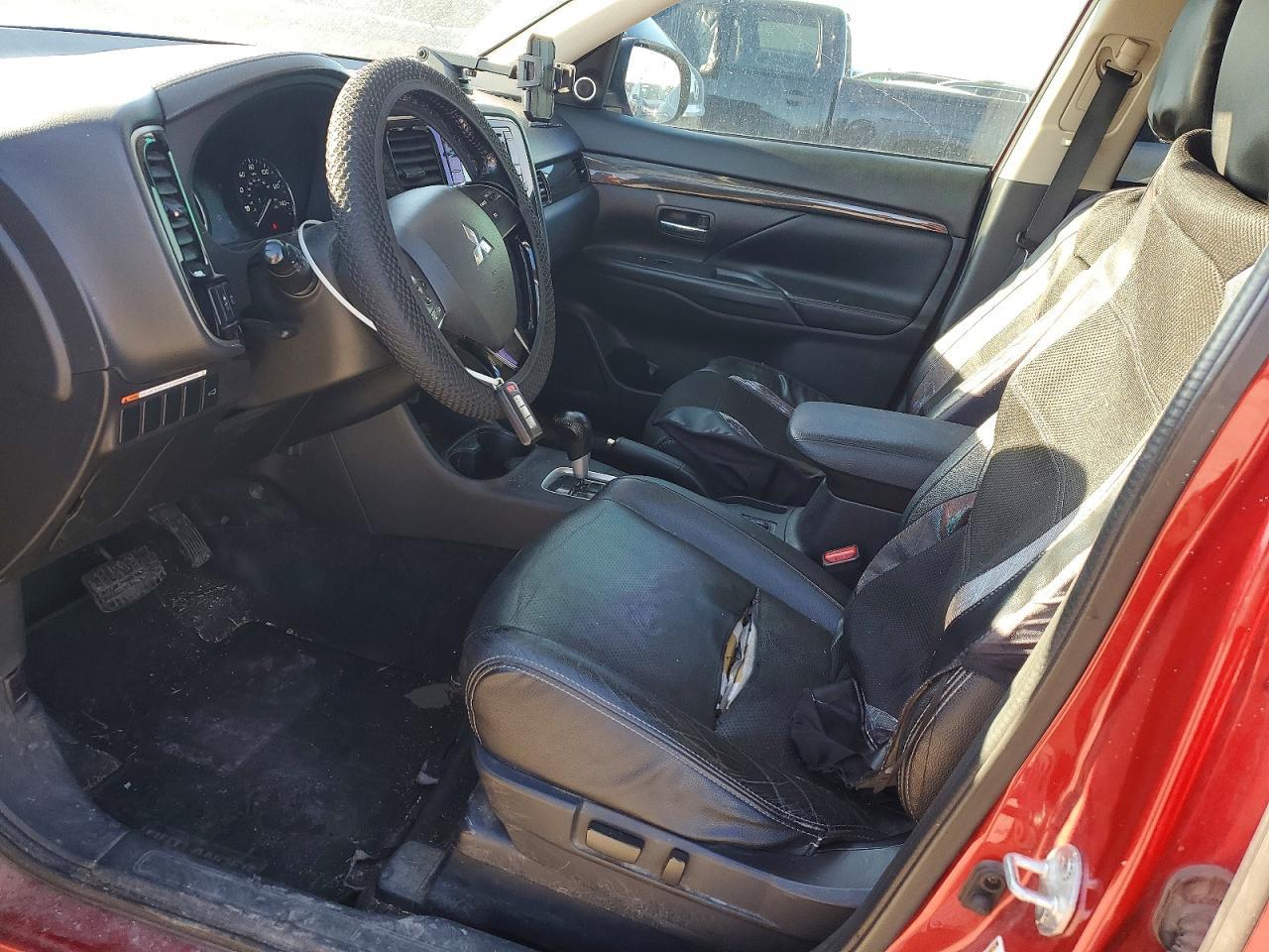 2016 MITSUBISHI outlander