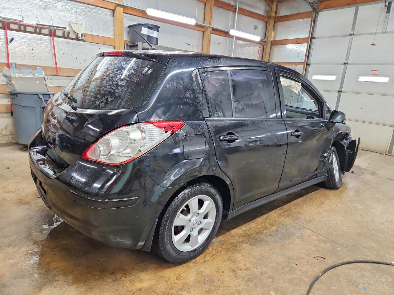 2009 NISSAN VERSA