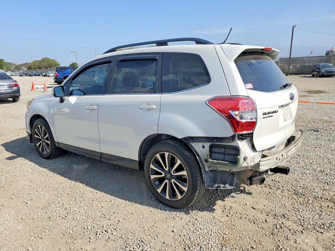 2015 SUBARU FORESTER