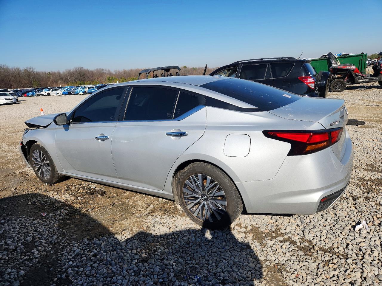 2024 NISSAN ALTIMA