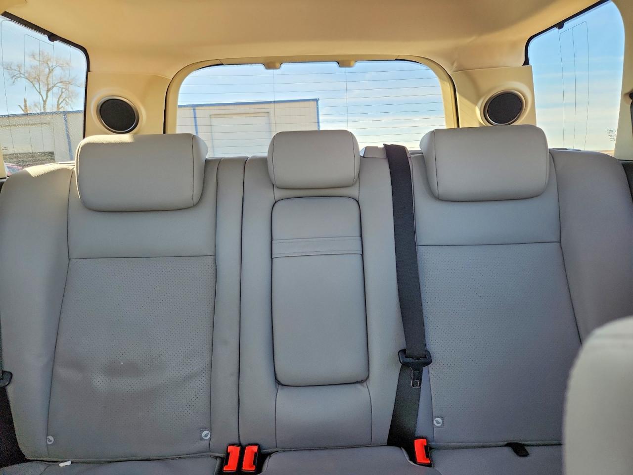 2010 LAND ROVER LR2