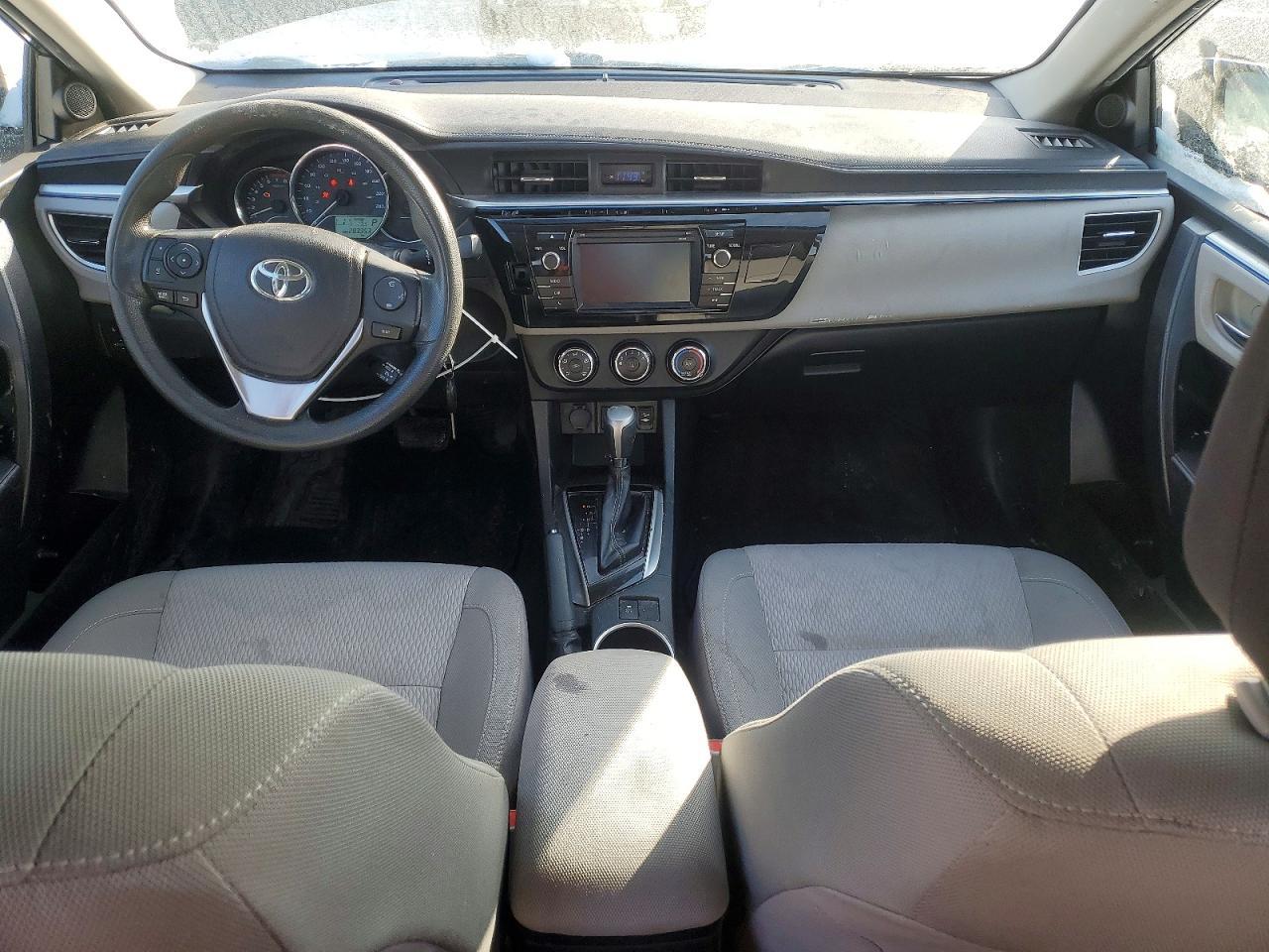 2015 TOYOTA COROLLA