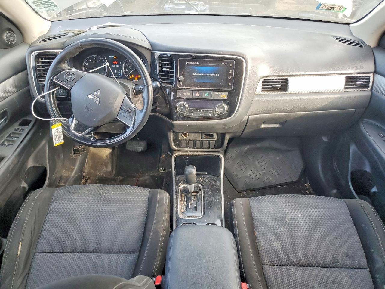 2018 MITSUBISHI outlander