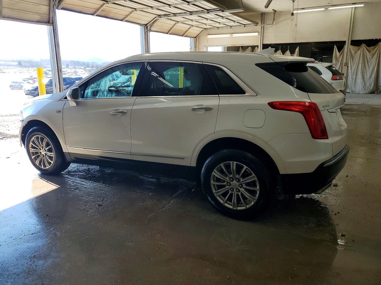 2018 CADILLAC XT5