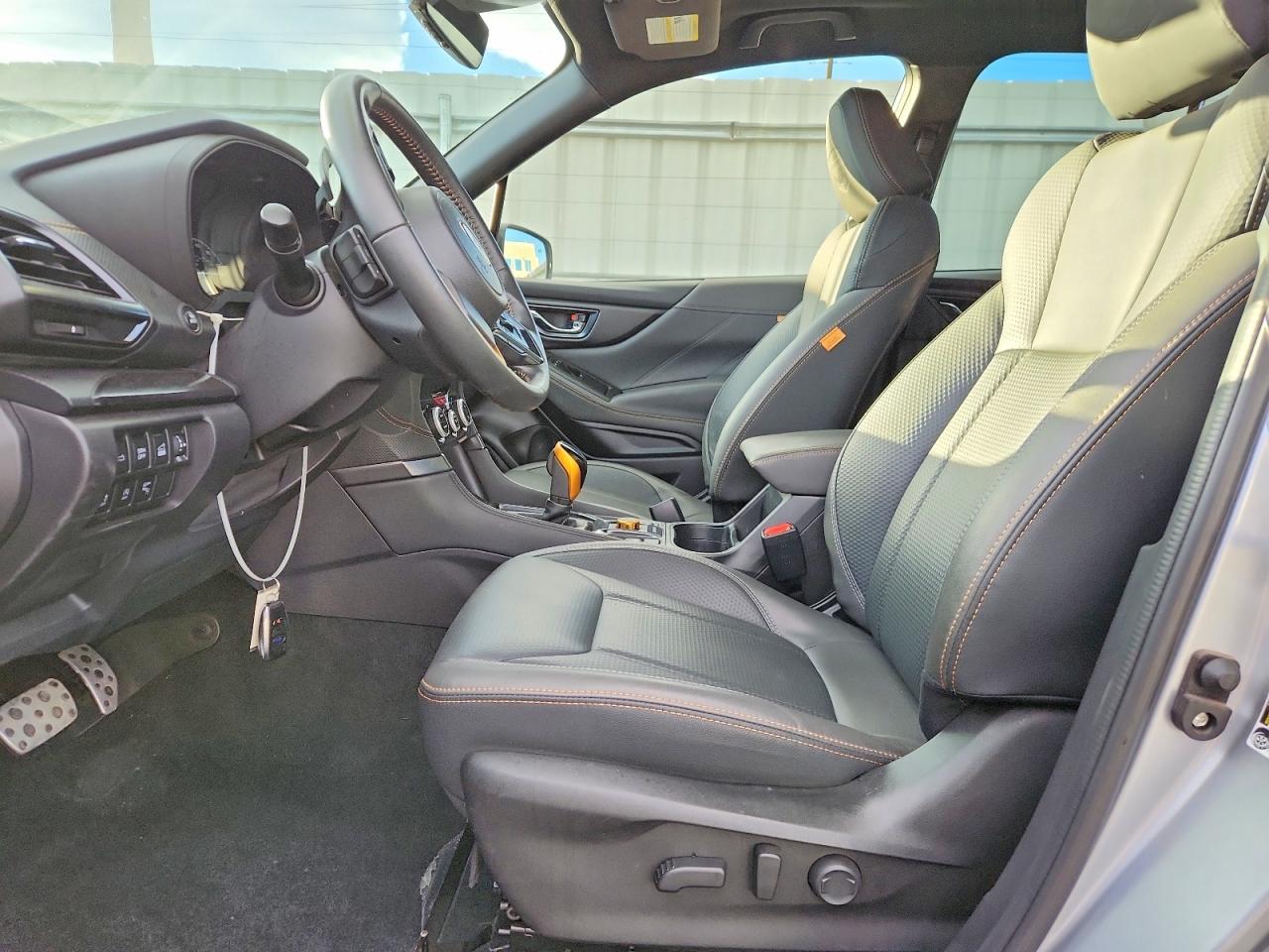 2022 SUBARU FORESTER
