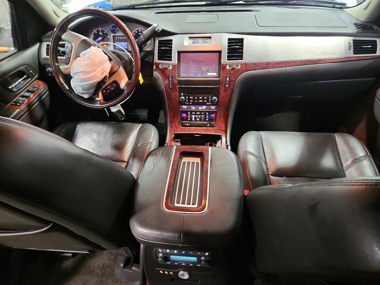 2013 CADILLAC ESCALADE