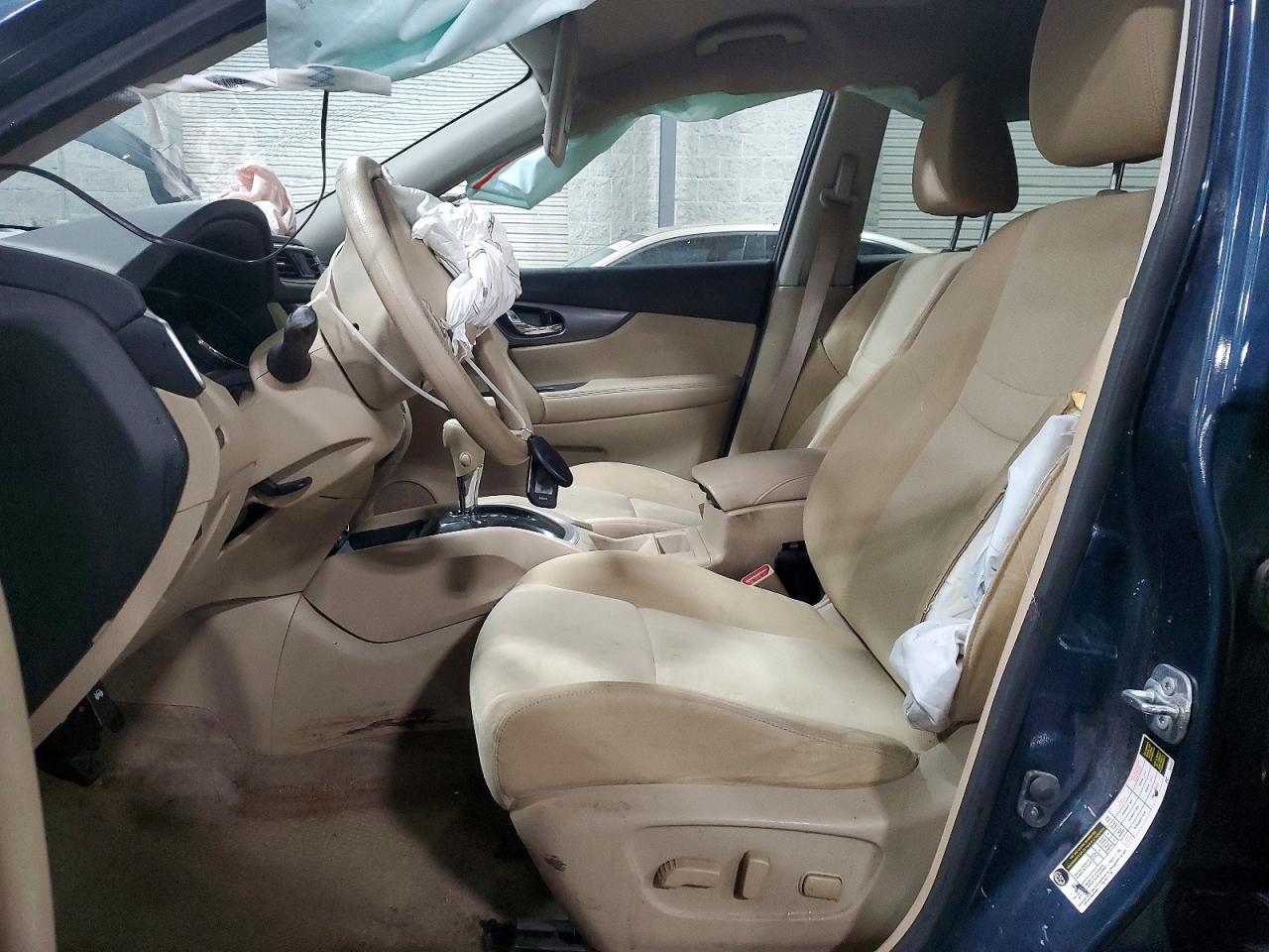 2015 NISSAN ROGUE
